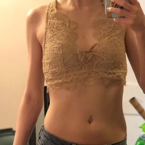 VS Nude/tan Bralette
